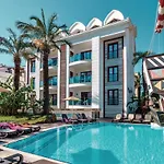 Club Anastasia - Family Aparthotel 3*